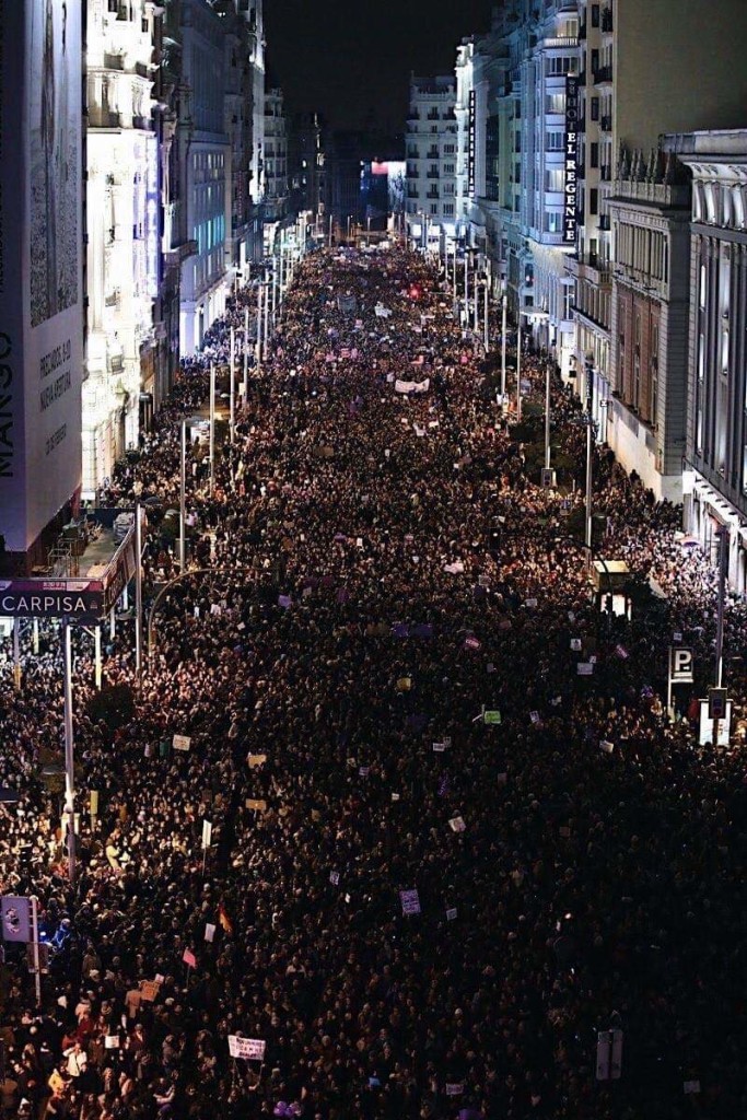 En Montevideo, en Uruguay, las manifestaciones femeninas también fueron intensas