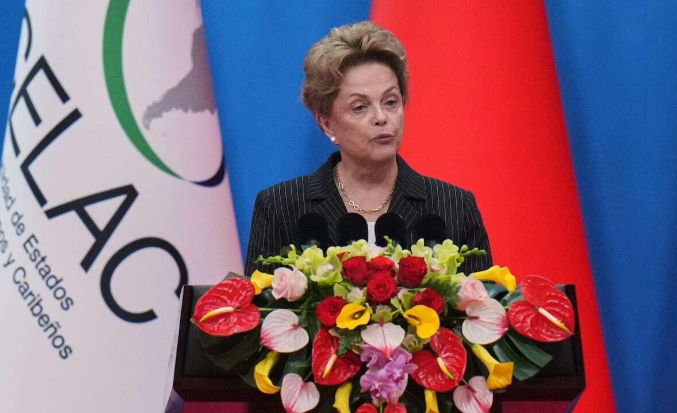 Brasil reconoce a la expresidenta Dilma Rousseff como víctima de la ...